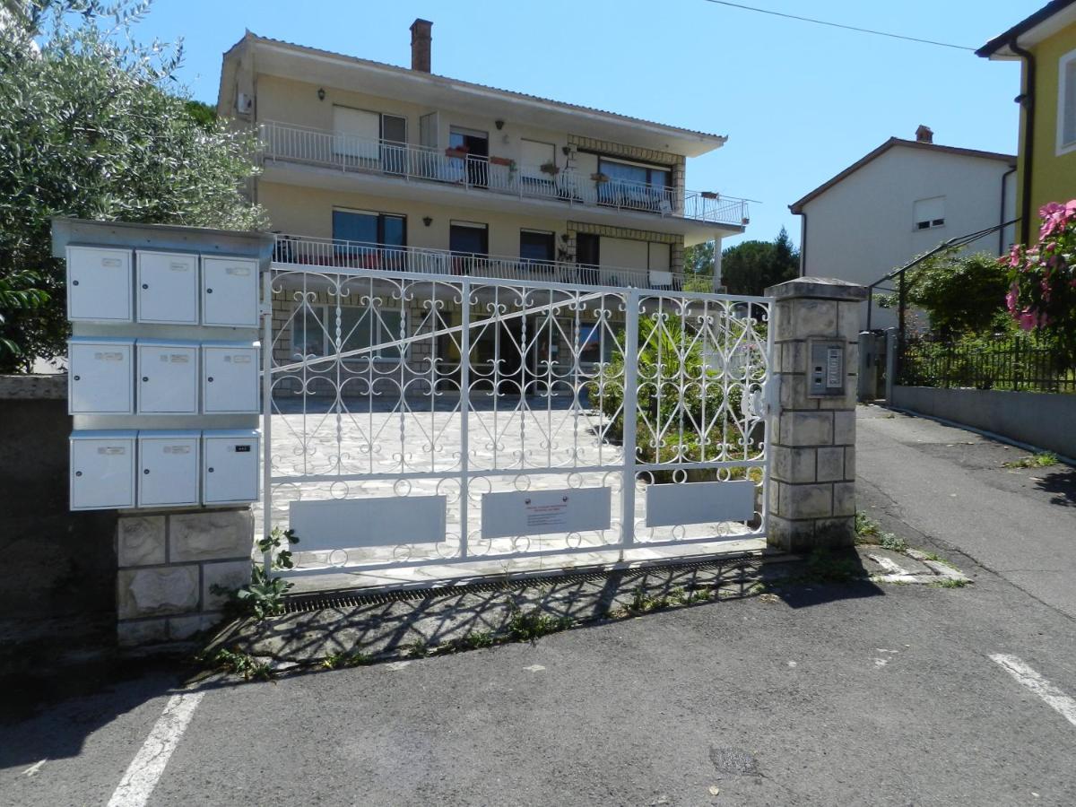 Apartma Chrystel Izola Dış mekan fotoğraf